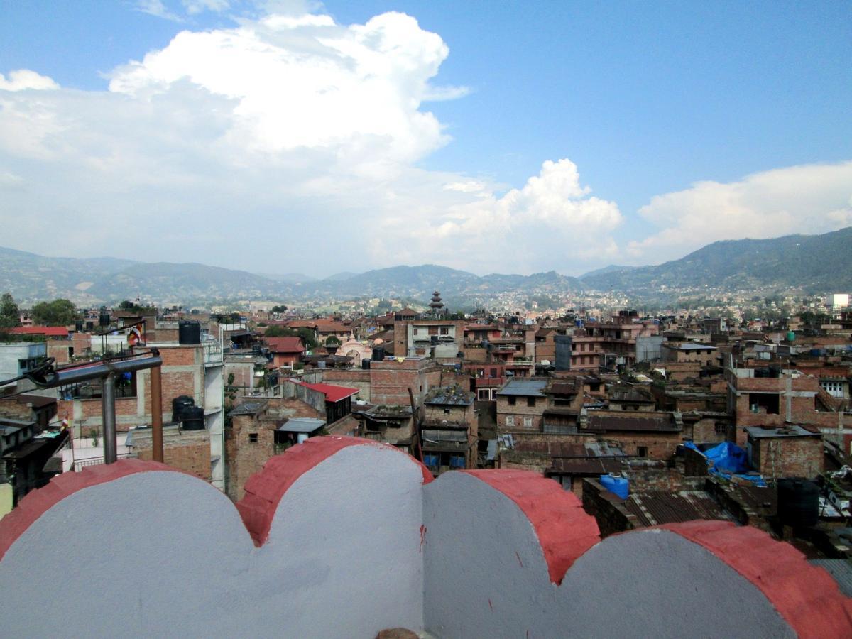 Cafe Beyond And Guest House Bhaktapur Exterior photo